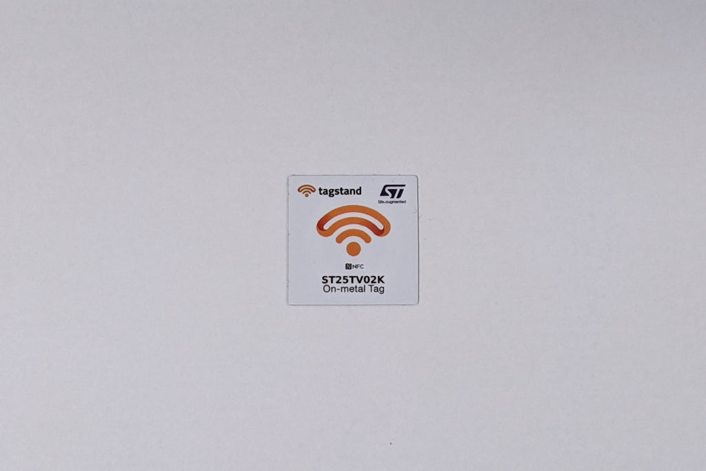 NFC Sticker - PET - ST25TV02K - 30x30mm - on-metal